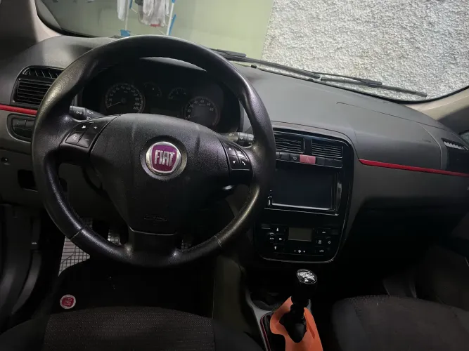 Fiat Punto Sporting 1.8 Flex 8v/16v 5P 2008