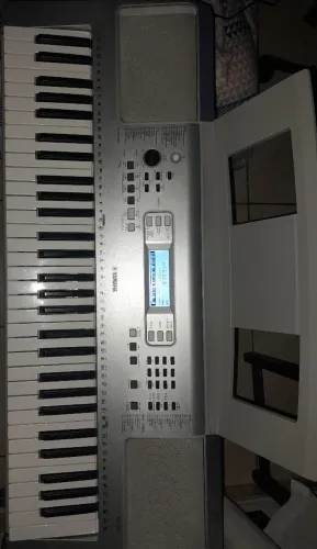 Teclado Yamaha