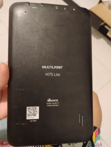 Tablet Multilaser infantil M7S Lite 16G preto