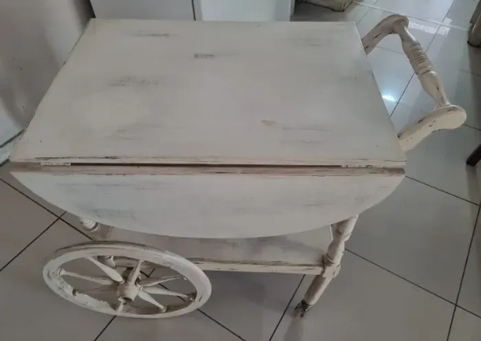 Carrinho de chá motivo viagem