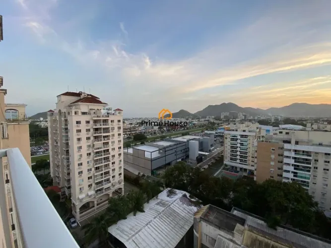 Cobertura com 2 dormitórios à venda, 138 m² por R$ 760.000,00 - Recreio dos Bandeirantes -