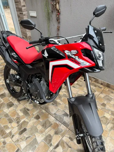 HONDA SAHARA RALLY 300 ABS 2025