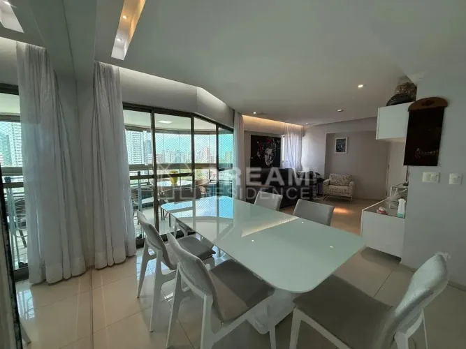 Apartamento para aluguel com 230m² |  3 quartos em Casa Forte - Recife - PE