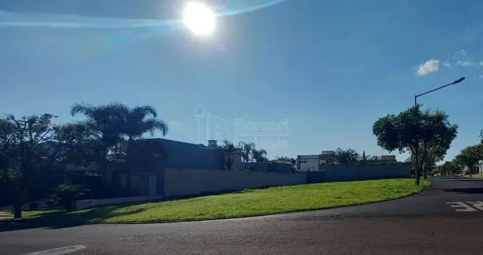 Venda de Terreno / Condomínio na cidade de Araraquara