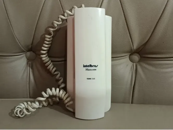 Telefone de parede Intelbras Maxcom TDMI 200