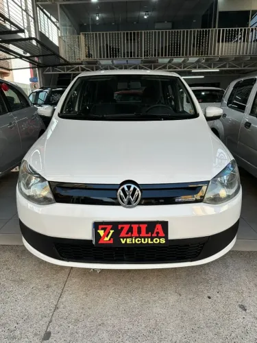 Volkswagen Fox Bluemotion 1.0 MI Total Flex 12V 5P 2014