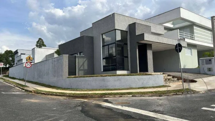 Casa à venda ou para aluguar no Condominio Le France - Sorocaba/SP