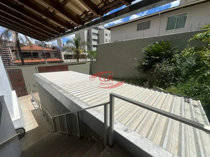 Casa para aluguel, 9 quartos, 3 suítes, 6 vagas, Santa Lúcia - Belo Horizonte/MG