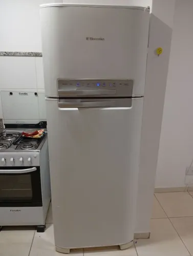 Geladeira Eletrolux DF 50