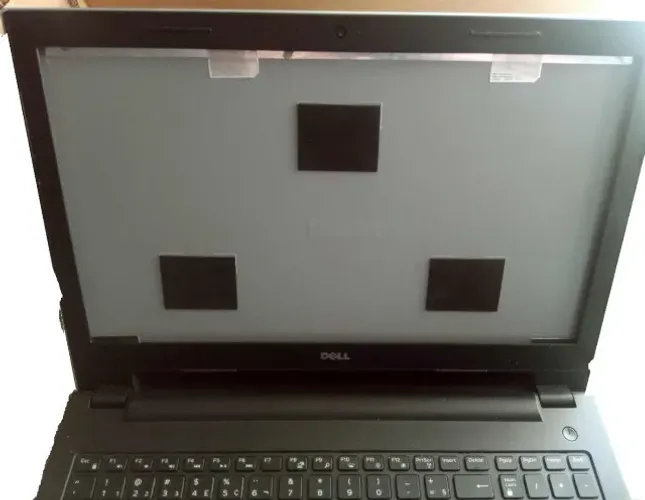Notebook Dell Inspiron 3542 com defeito.