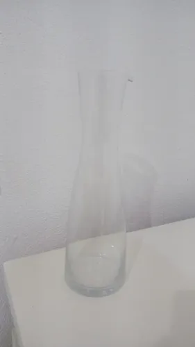 jarra de vidro transparente (para decoração ou servir)
