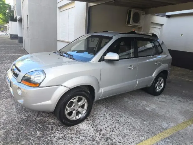 Hyundai Tucson 2.0 16V Aut. 2012