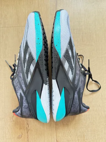 Tênis Reebok nano 