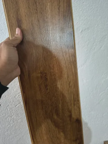 Pisos laminados aproximadamente 40 m²
