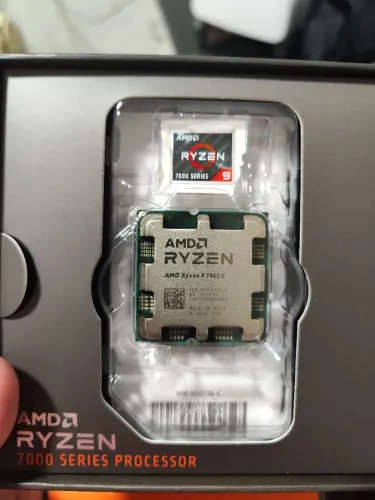 AMD Ryzen 9 7950X - 16 Cores / 32 Threads - Até 5.7GHz - Com Caixa Original
