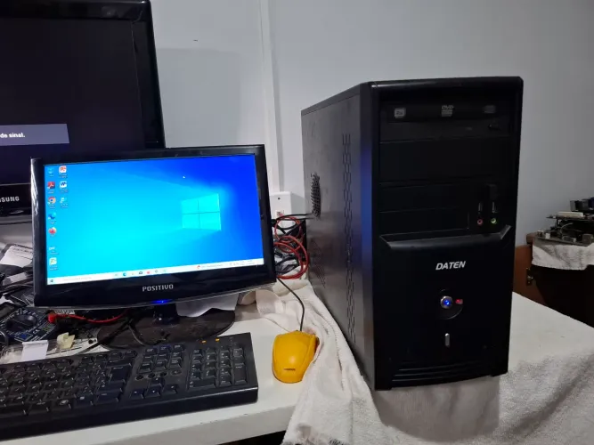 Computador completo 4gb Core2 duo Funcionando perfeitamente