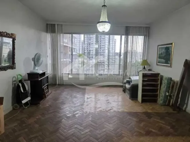 3 QUARTOS CONSERVADOS EM BOTAFOGO! OPORTUNIDADE!