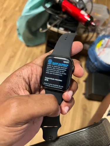 Apple watch series 4 - 44mm - aço inoxidável