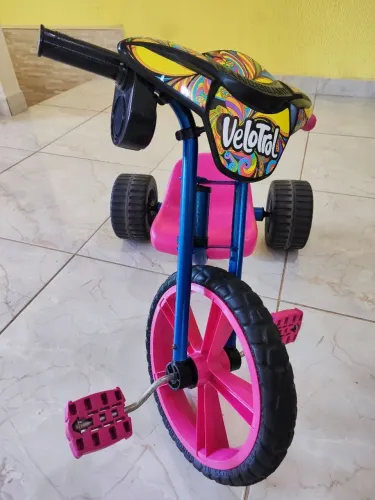 Triciclo velotrol bandeirantes