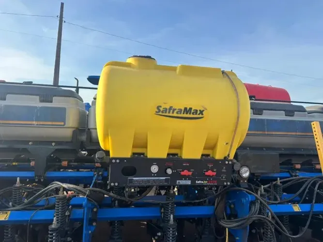 Plantadeira New Holland PL6015 2021