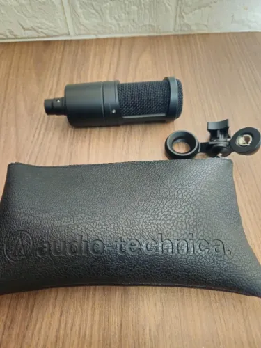 Microfone Audio-Technica AT2020