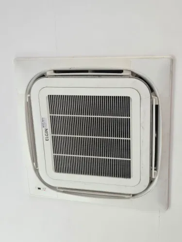 Ar Condicionado Cassete Elgin 24.000 BTUs Split Cassete Completo