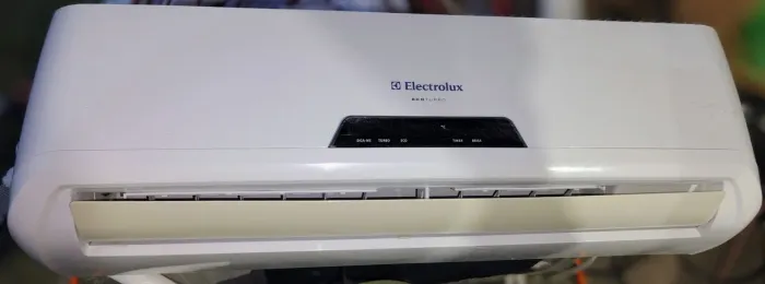 Ar condicionado Eletrolux 9.000 BTUs .