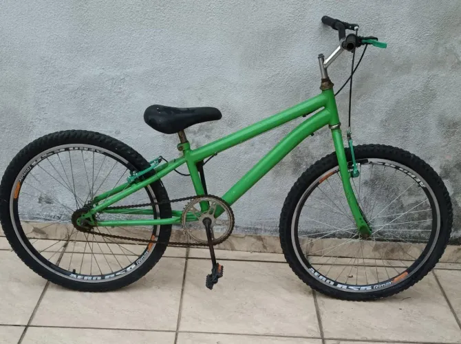 Vendo bicicleta verde