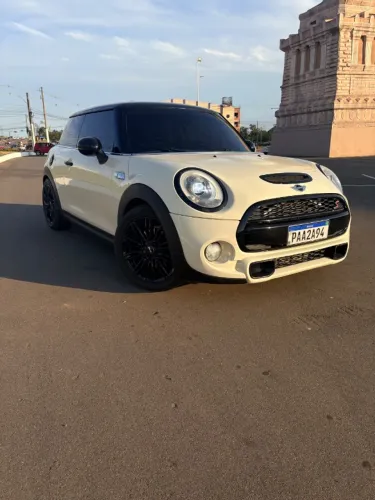 Mini Cooper S 2.0 Turbo 16V 3P Mec. 2015