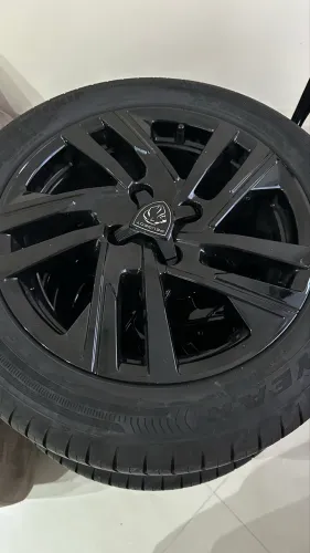 Jogo 4 rodas aro 16 4x108 com pneus zero