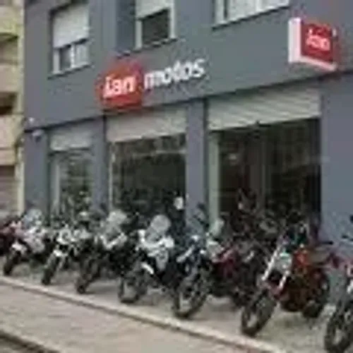 BMW 330E M Sport 2.0 Turbo Híbrido AU 2023