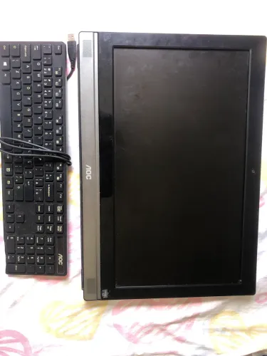 Vendo All In One AOC usado