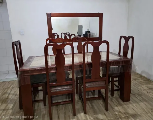 Conjunto mesa 8 cadeiras em.mogno com espelho.