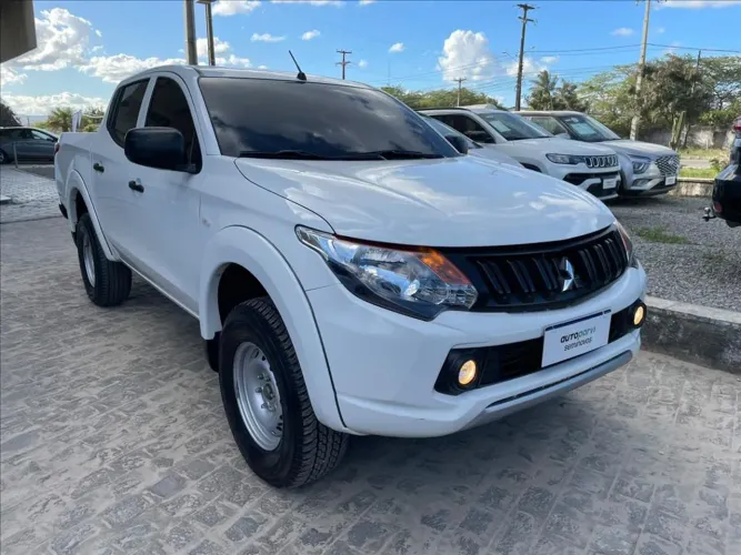 Mitsubishi L200 Triton Sport GLS 2.4 CD Diesel Aut. 2024