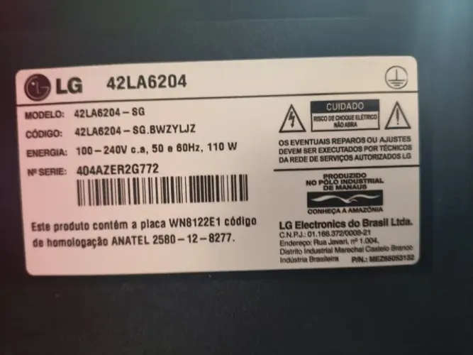 Televisão LG Cinema 3D Smart TV 42" (Modelo: 42LA6204)