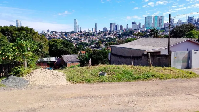 otimo terreno perto do centro 462,m *