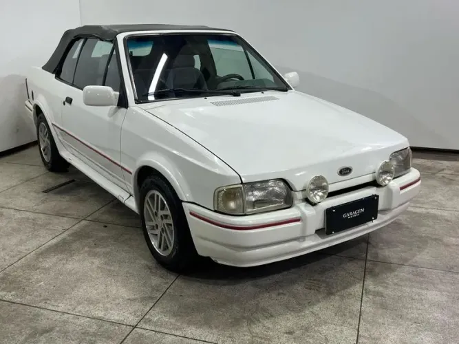 Ford Escort Ghia 1.8i / 1.8 / 1.6 (álcool) 1992