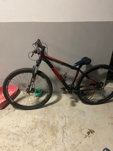 Bicicleta aro29,aceito troca com volta em aro 26 de até 500 reais 
