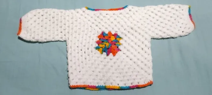 Kit de roupinhas pra bebês. 