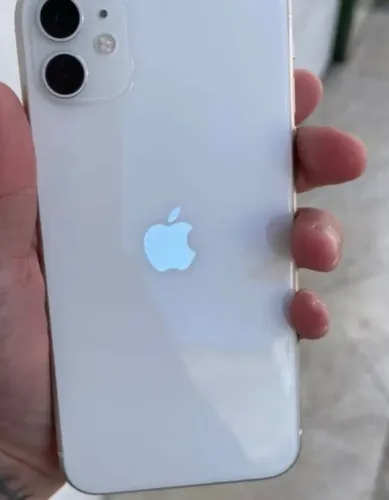 Vendo IPhone 11 em ótimo estado