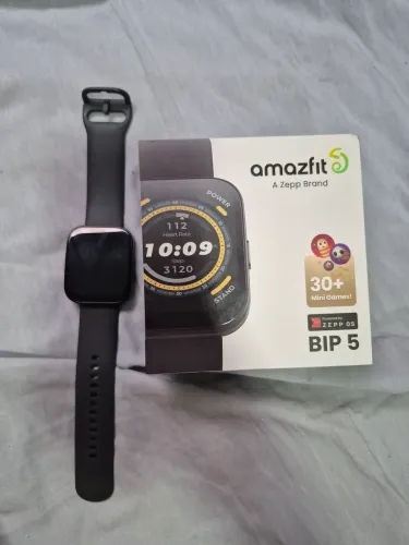 smartwatch amazfit bip 5