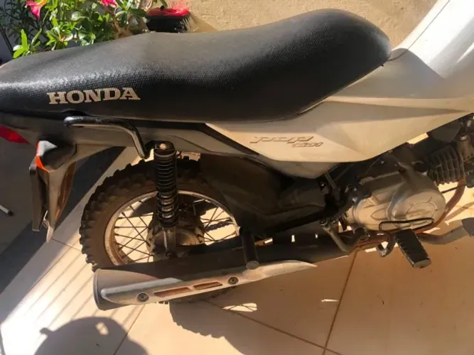 Vendo pop 2021 com 48mil km rodados