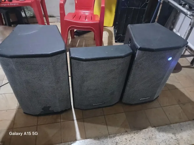 Caixa ativa oneal OPB 1025 400W RMS Bivolt