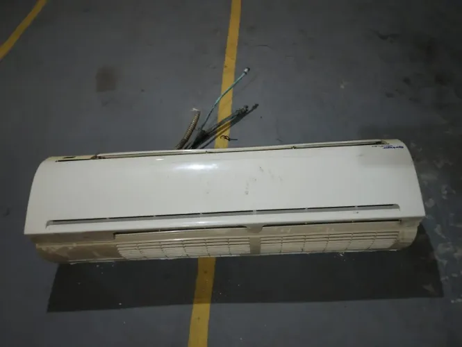 Aparelho de  ar condicionado 24BTUs