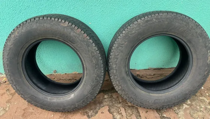 Vendo 4 pneus michelan