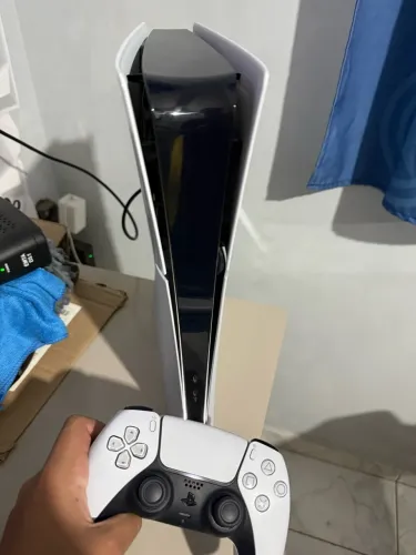PS5 Slim - Impecável 