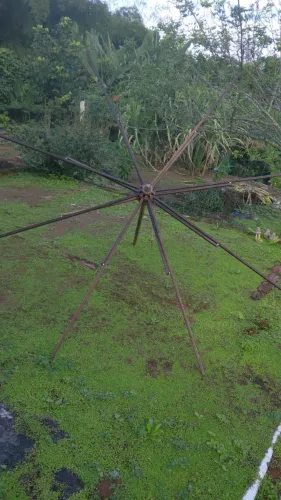 Estrutura de madeira para Oberlone - Guarda Sol
