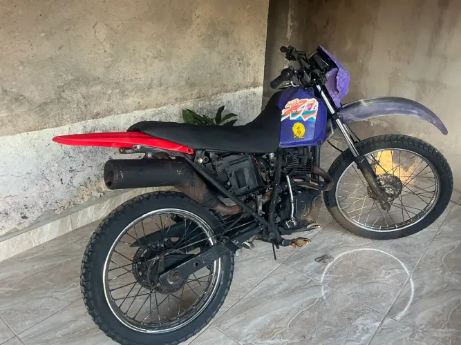 XLR 125