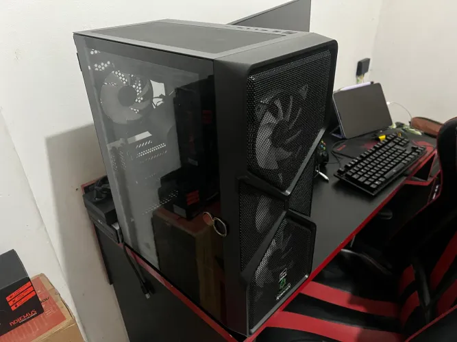 Gabinete Redragon + Sistema de Arrefecimento (leia)