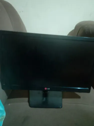 Monitor LG 20 Polegadas modelo 20en33ss Leia o anúncio